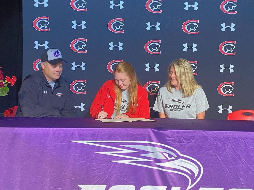MCPHILLIPS SIGNS WITH U OF O